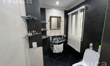 ALQ VERANO | Importante casa con enorme Pileta y hermoso Parque Barrio Parque Alta Vista