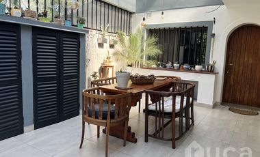 ALQ VERANO | Importante casa con enorme Pileta y hermoso Parque Barrio Parque Alta Vista
