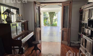 ALQ VERANO | Importante casa con enorme Pileta y hermoso Parque Barrio Parque Alta Vista