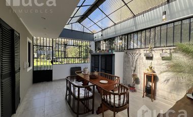 ALQ VERANO | Importante casa con enorme Pileta y hermoso Parque Barrio Parque Alta Vista