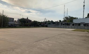 Excelente establecimiento industrial de aproximadamente unos 3000 m2 cubiertos