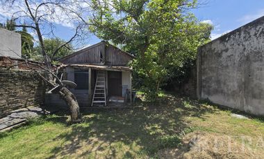 Venta casa 4 ambientes con cochera en Monte Chingolo