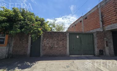 Venta casa 4 ambientes con cochera en Monte Chingolo
