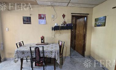 Venta casa 4 ambientes con cochera en Monte Chingolo