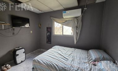 Venta casa 4 ambientes con cochera en Monte Chingolo