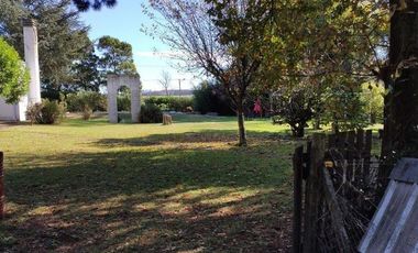 CASA QUINTA SOBRE LOTE DE 7600M2 EN CAMINO VIEJO A MIRAMAR