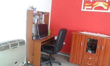 CASA 4 AMBIENTES EN PLANTA ALTA SOBRE RUTA 88