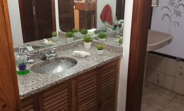 Casa dos familias- Banfield Oeste