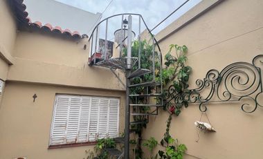 Casa dos familias- Banfield Oeste