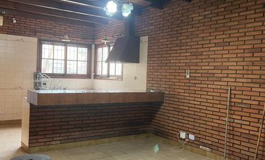 Casa dos familias- Banfield Oeste