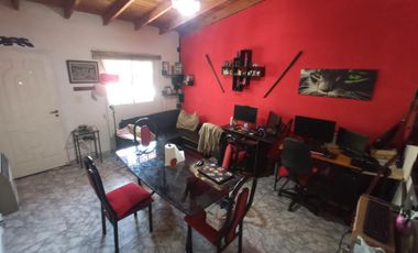 Casa - Burzaco