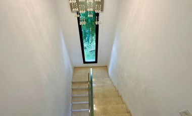 Casa en Barrio Santa Juana 6 ambientes