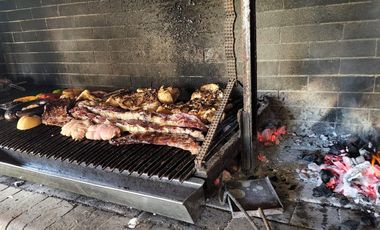 ALQUILER TEMPORAL DE CASA QUINTA  EN GRAL. PACHECO
