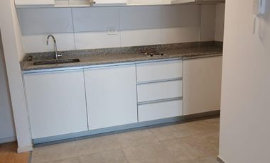 ALQUILER 2 amb. con Balcon - La Boca