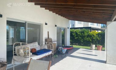 CASA EN ALQUILER EN SAN MATÍAS A LA LAGUNA - MAROTO PROPIEDADES.