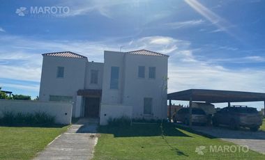 CASA EN ALQUILER EN SAN MATÍAS A LA LAGUNA - MAROTO PROPIEDADES.