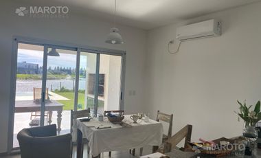 CASA EN ALQUILER EN SAN MATÍAS A LA LAGUNA - MAROTO PROPIEDADES.