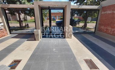 CASA EN PRADERAS 3 - Calle Brasilia