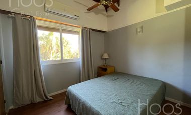 ALQUILER TEMPORAL - CASA CON GRAN PARQUE, PILETA Y QUINCHO EN ITUZAINGO