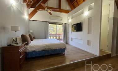 ALQUILER TEMPORAL - CASA CON GRAN PARQUE, PILETA Y QUINCHO EN ITUZAINGO