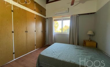 ALQUILER TEMPORAL - CASA CON GRAN PARQUE, PILETA Y QUINCHO EN ITUZAINGO