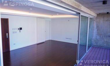 Departamento en alquiler, cuatro ambientes en Castelar. Edificio de categoría