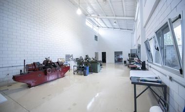 Nave Industrial - Loma Verde
