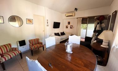Departamento de 2 ambientes en zona residencial, a metros de Plaza Brown
