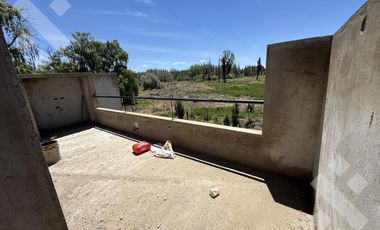 VENTA DTO DE 1 DORMI   COCHERA Y TERRAZA - NEUQUEN CAPITAL