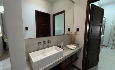VENTA CASA DOS DORMITORIOS GUADALUPE  REMODELADA