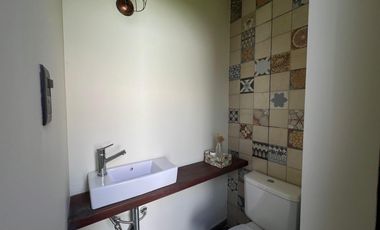 VENTA CASA DOS DORMITORIOS GUADALUPE  REMODELADA