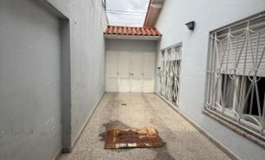 Casa en Temperley Este