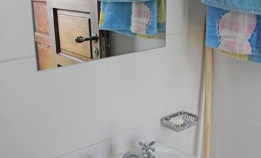 Casa de 6 ambientes con cocheras en venta en San Isidro