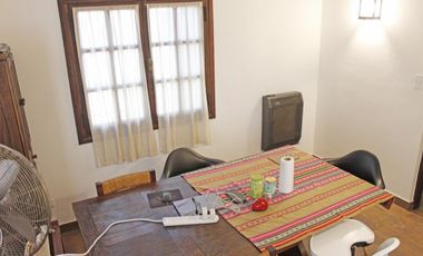 Casa de 6 ambientes con cocheras en venta en San Isidro