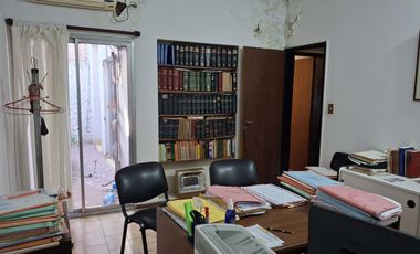 Oficina en Banfield Este