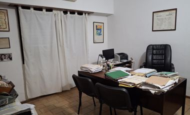 Oficina en Banfield Este