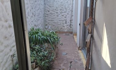 Oficina en Banfield Este