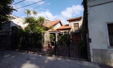 Casa en venta en La Plata - Dacal Bienes Raíces