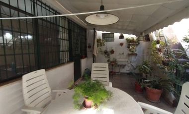 Casa en venta en La Plata - Dacal Bienes Raíces