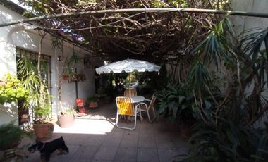 Casa en venta en La Plata - Dacal Bienes Raíces