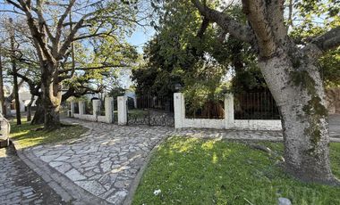 Casa en Adrogue