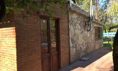 Venta Casa 2 dormitorios amplio jardin    Andino Santa Fe