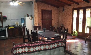 Venta Casa 2 dormitorios amplio jardin    Andino Santa Fe
