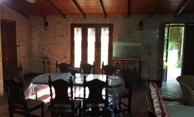 Venta Casa 2 dormitorios amplio jardin    Andino Santa Fe