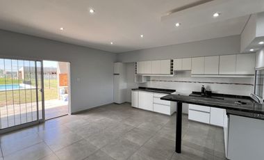 Casa en  Fincas de Ibarlucea