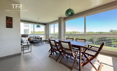 Venta en Águila de Al Golf 19 de Costa Esmeralda - 4 ambientes - balcón con cerramiento
