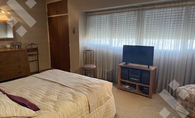 VENTA DEPARTAMENTO 5 DORM. (PISO COMPLETO CON COCHERA) - CENTRO, CIPOLLETTI
