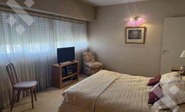 VENTA DEPARTAMENTO 5 DORM. (PISO COMPLETO CON COCHERA) - CENTRO, CIPOLLETTI
