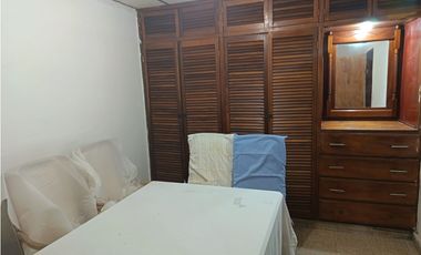 CASA BETANIA 285M 5 HABITACIONES TERRAZA AMPLIA CERCADA