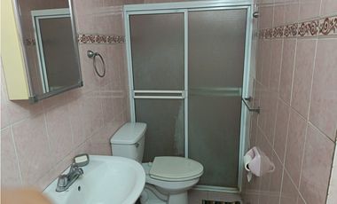 CASA BETANIA 285M 5 HABITACIONES TERRAZA AMPLIA CERCADA